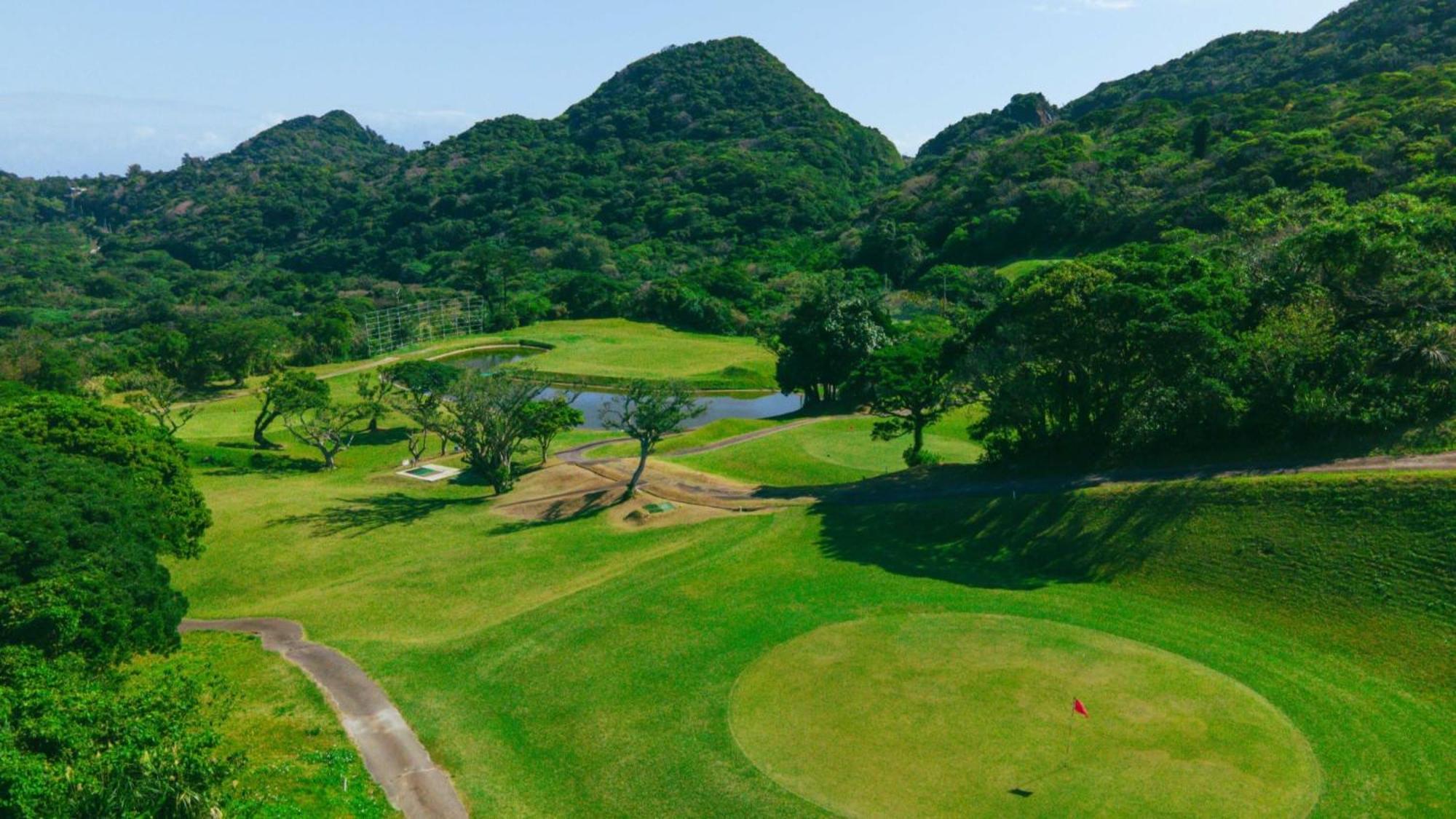 Motobu Green Park And Golf Course Dış mekan fotoğraf