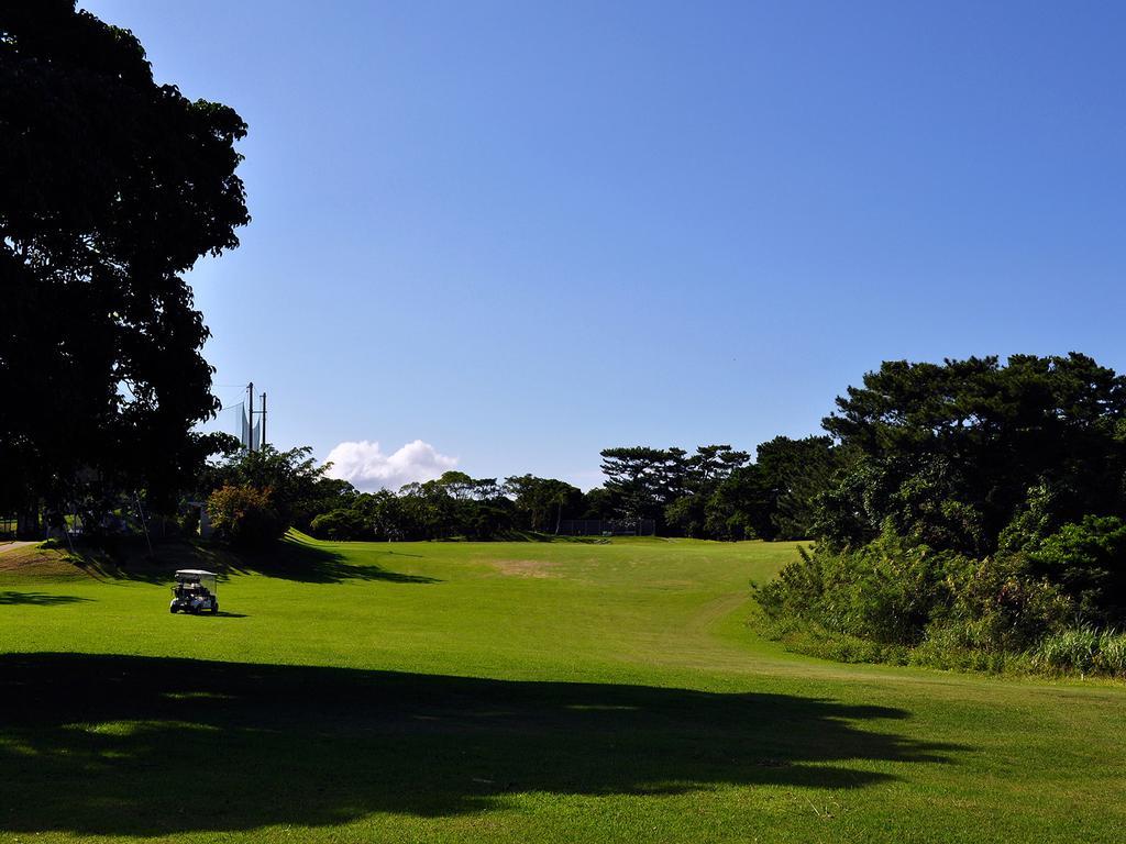 Motobu Green Park And Golf Course Dış mekan fotoğraf